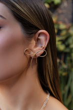 Load image into Gallery viewer, Juliet Earrings
