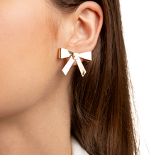 Load image into Gallery viewer, Flora Earrings
