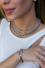 Load image into Gallery viewer, Lux Choker Necklace
