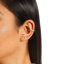 Load image into Gallery viewer, Twisted Earcuff Piercing
