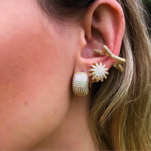 Load image into Gallery viewer, Star Ear Cuff Piercing
